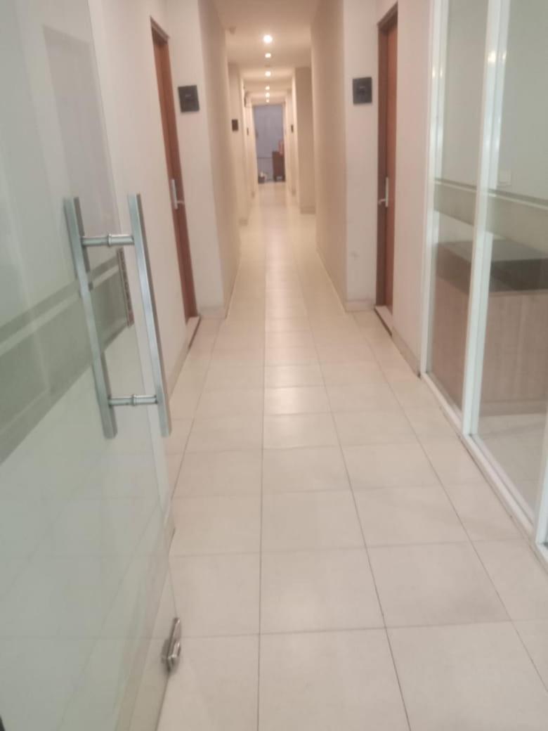 Legreen Senayan Wisma tamu *